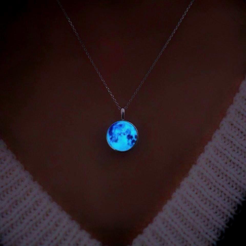 Glow Moon Necklace - Science Factory Shop